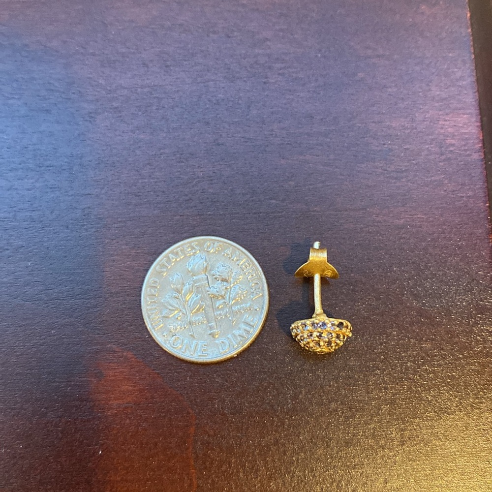 Iolite stud earrings - Picture 5 of 6